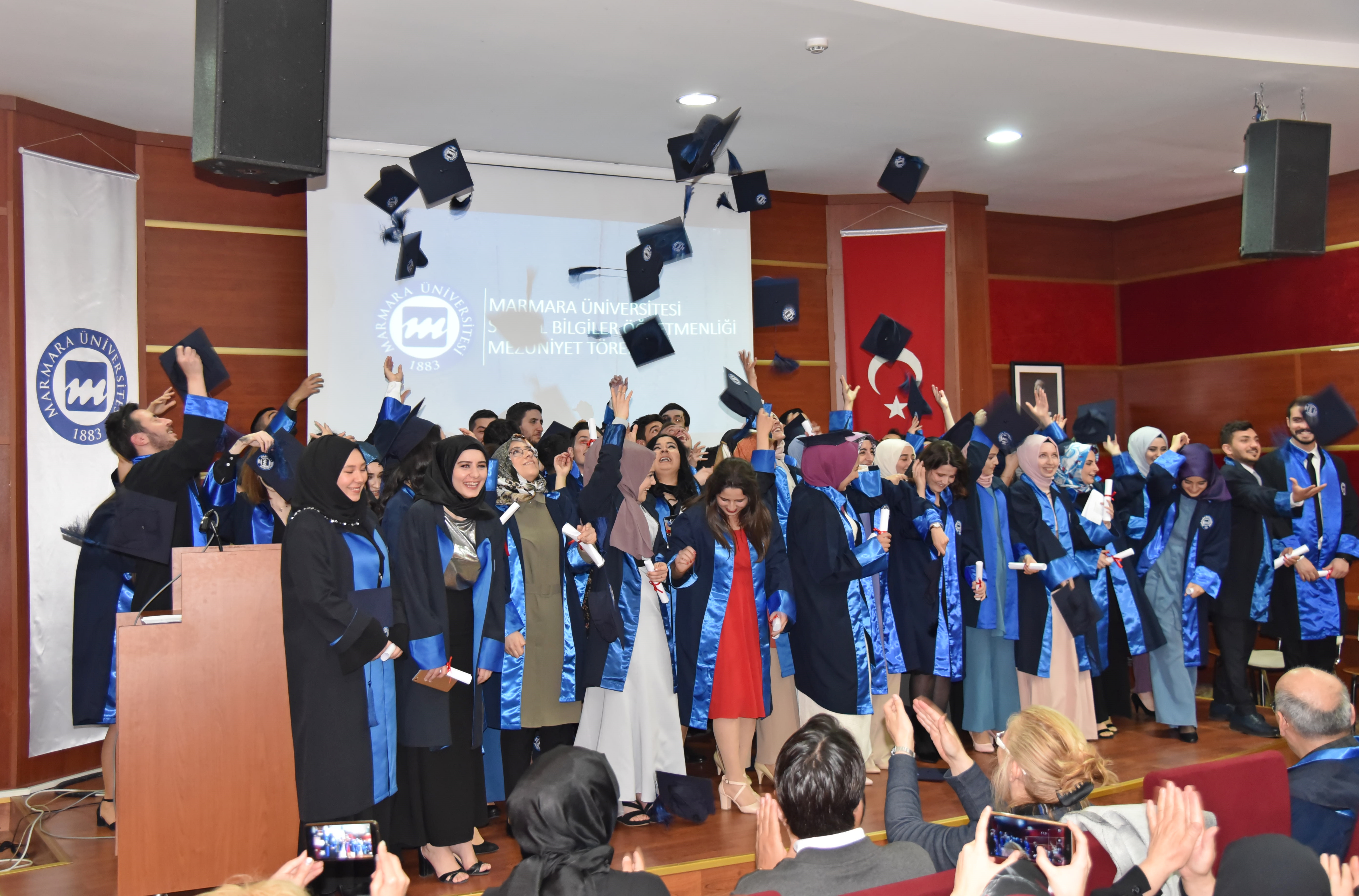 Sosyal Bilgiler Öğretmenliği Mezuniyet Töreni